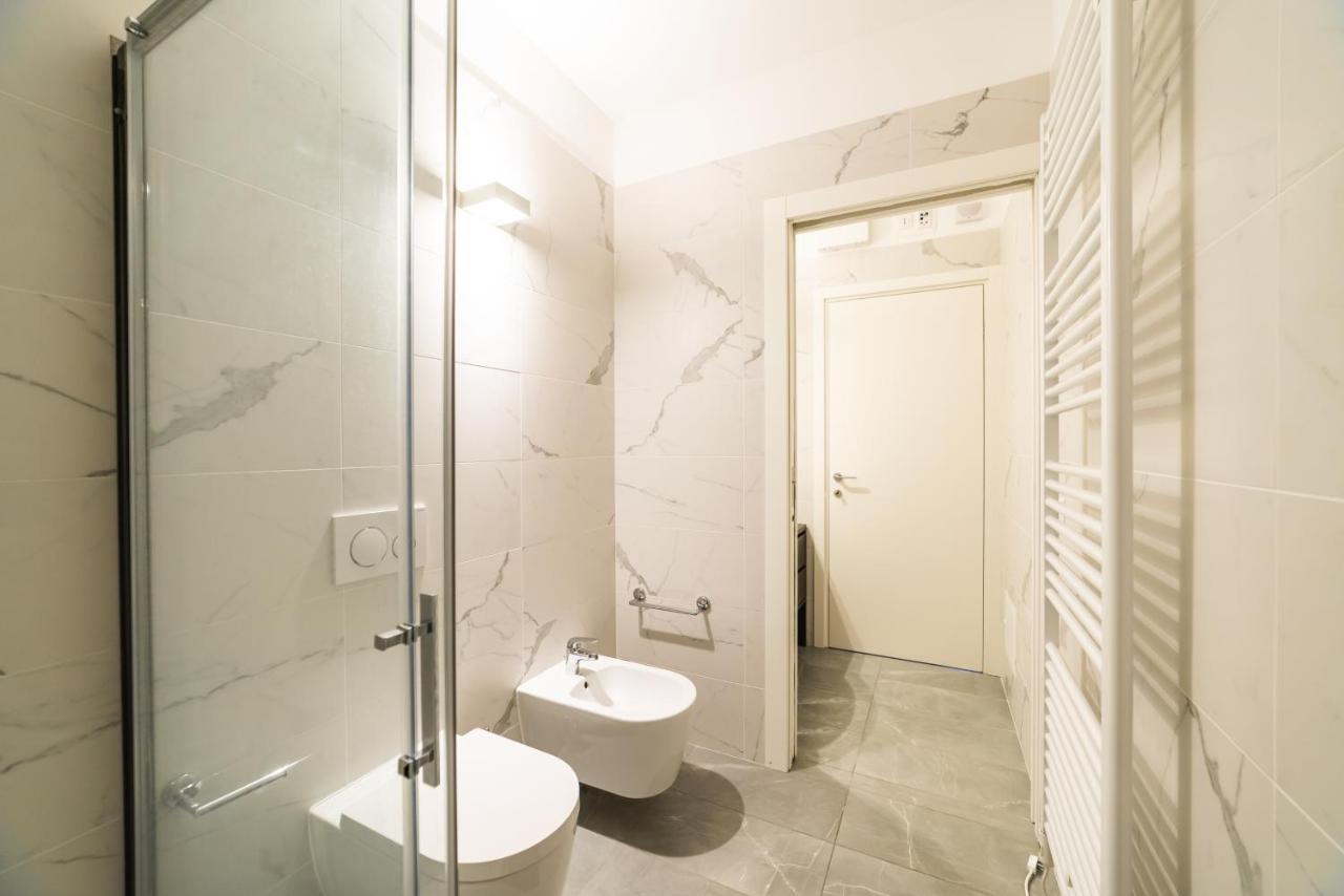 Apartamento Moderno Bilocale 64Mq Con Parcheggio E Palestra Milán Exterior foto