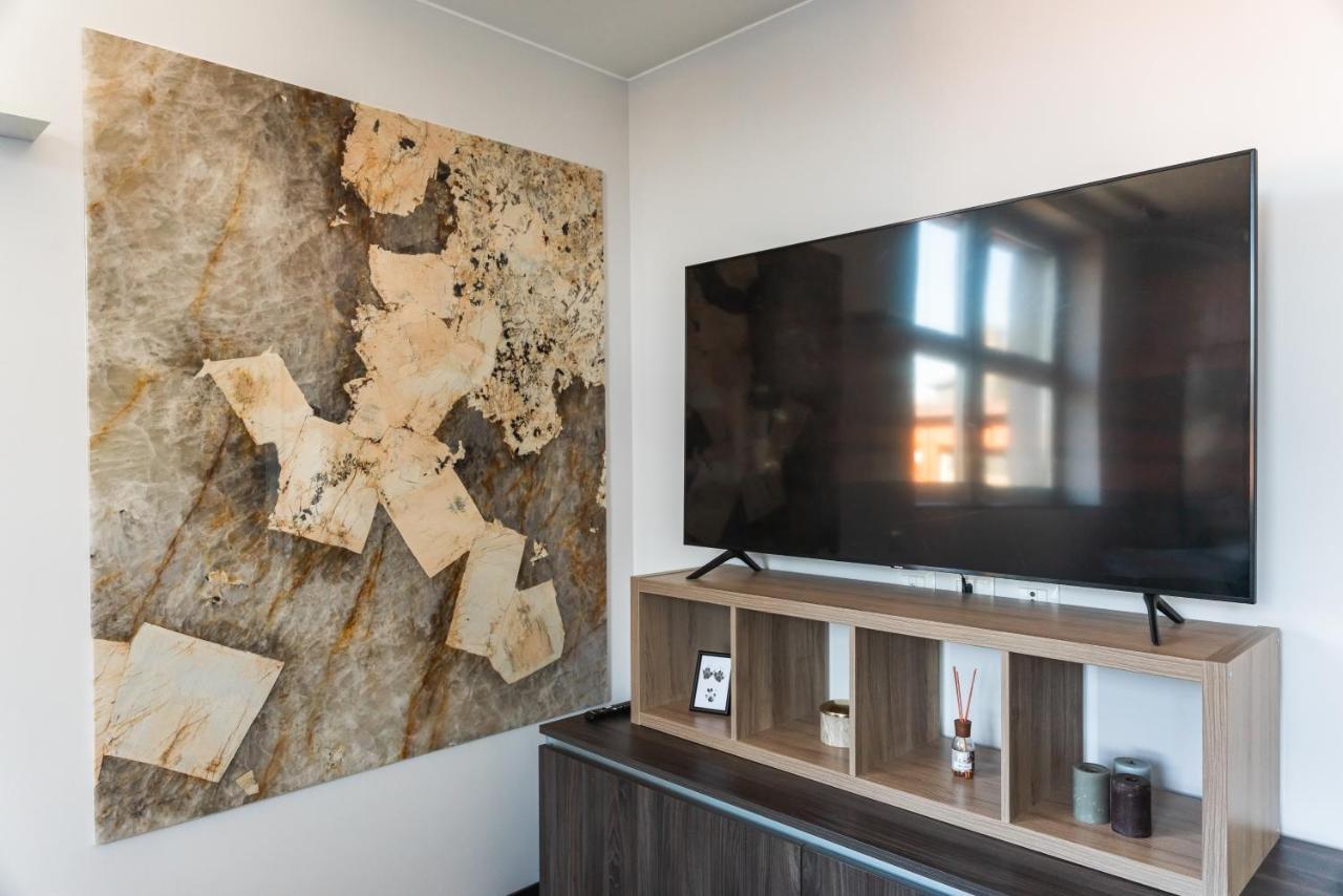 Apartamento Moderno Bilocale 64Mq Con Parcheggio E Palestra Milán Exterior foto